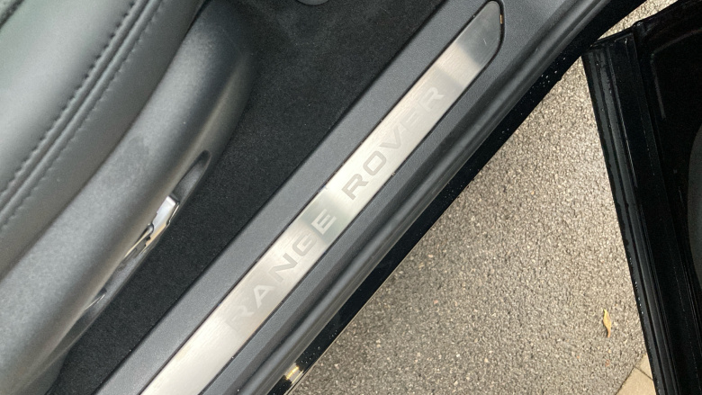 Land Rover Range Rover Evoque 2.0 D200 Dynamic HSE 5dr Auto Diesel Hatchback